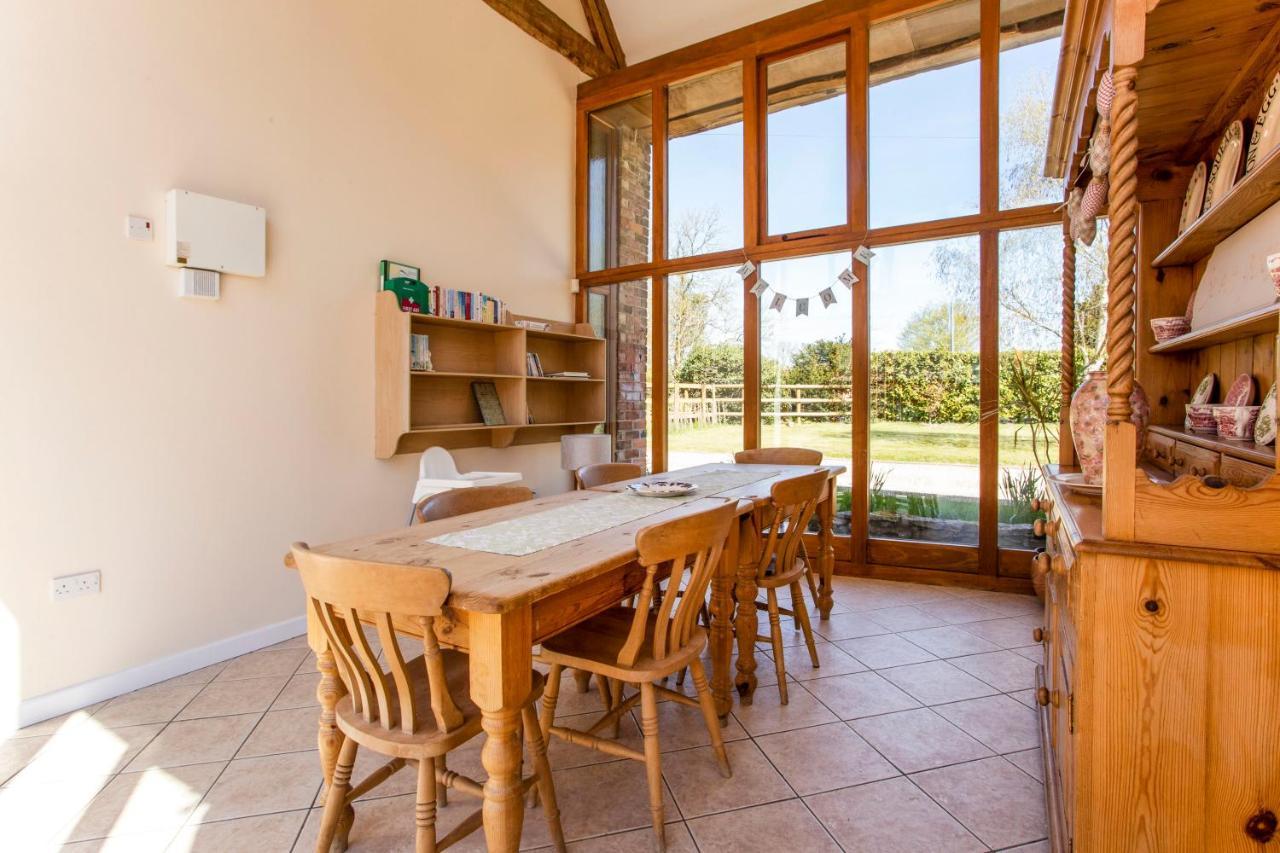 Bridge Farm Holiday Cottages Коу Ханіборн Екстер'єр фото