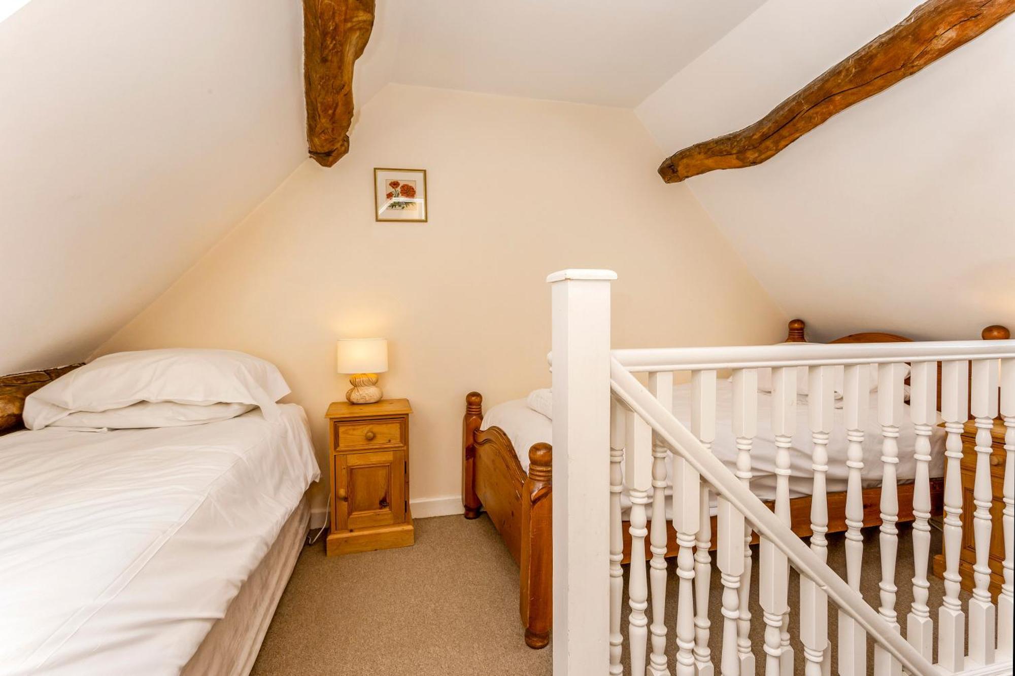Bridge Farm Holiday Cottages Коу Ханіборн Номер фото
